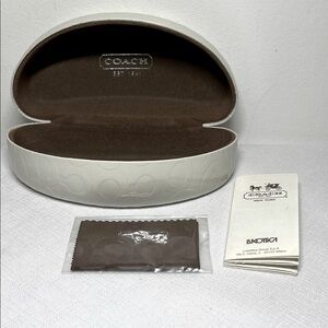 New. COACH Large White Logo Eyeglass Sunglass Hard Clamshell Case & lint cloth.